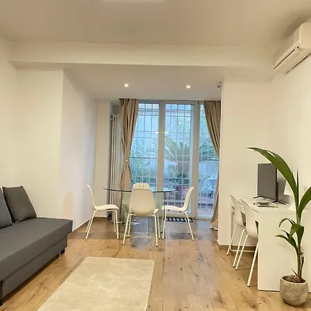 Green Home Апартаменты